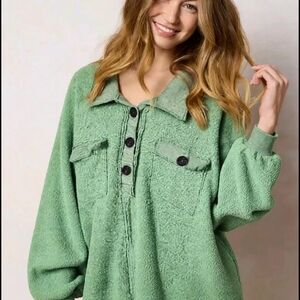Green Women's Button-Up Jacket